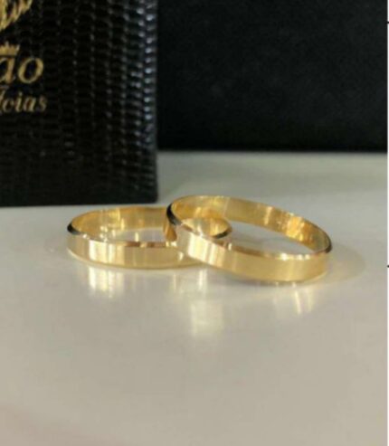 Par de alianças quadradas 4mm - ouro 16k